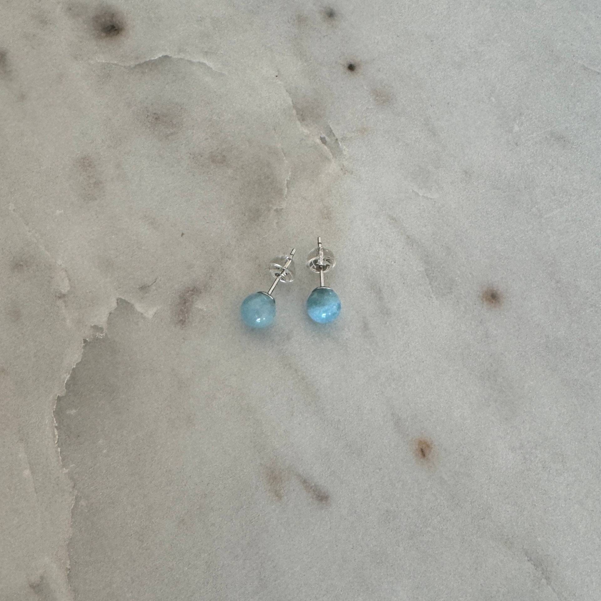 Aquamarin | Ohrringe Ohrstecker 6mm 925Er Sterling Silber Aquamarin | Ohrringe Ohrstecker 6mm 925Er Sterling Silber von JewelryOfNani