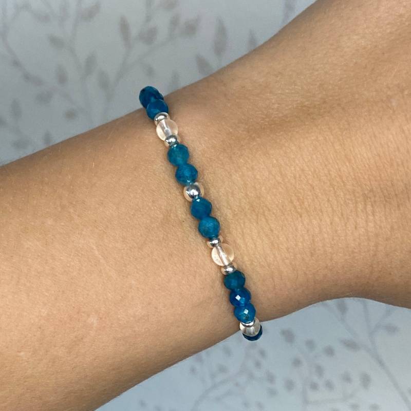 Motivation | Apatit Bergkristall 4mm Facettiertes Filigranes Edelsteinarmband Makramee 925 Sterling Silber von JewelryOfNani