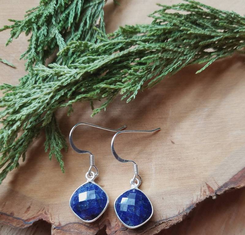 Rohe Saphir Ohrringe, Echte Diamant Form Ohrhänger, Roh Ohrhänger von JewelrySavingLives