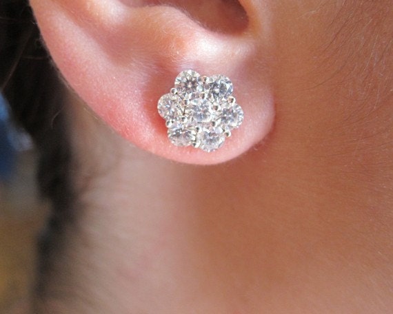 1, 38 Ct F Vs2 1 Diamant Blume Cluster 14K Weißgold Ohrring von JewelryULoveByAby