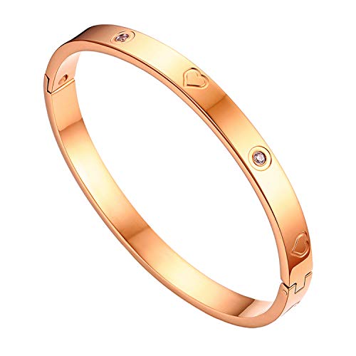 JewelryWe Schmuck Damen Armreif Edelstahl Zirkonia Herz Prägung Armband 6mm breit mit Schließe Armspange Gravur Rosegold von JewelryWe