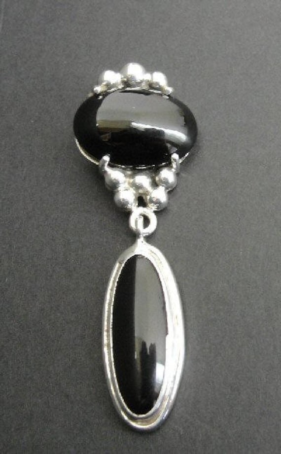 Vintage Taxco Schwarzer Onyx Dangle Mexiko Sterling 925 Silber Anhänger Vintage Taxco Schwarzer Onyx Dangle Mexiko Sterling 925 Silber Anhänger von Jewelryboxjewelry