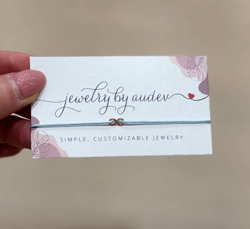 Rose Gold Farbe Infinity Hellblau String Armband, Zierlich Und Einfach, Liebe Geschenk Für Sie, Minimalist Schmuck von JewelrybyAudev