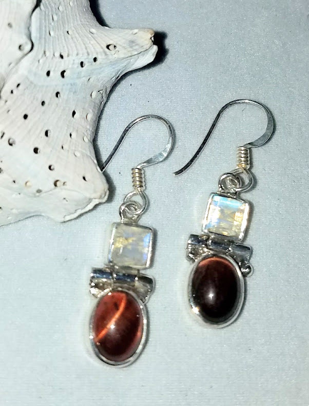 Rote Tigerauge Mondstein Ohrringe Sterling Silber Tropfen von JewelrybyGerina