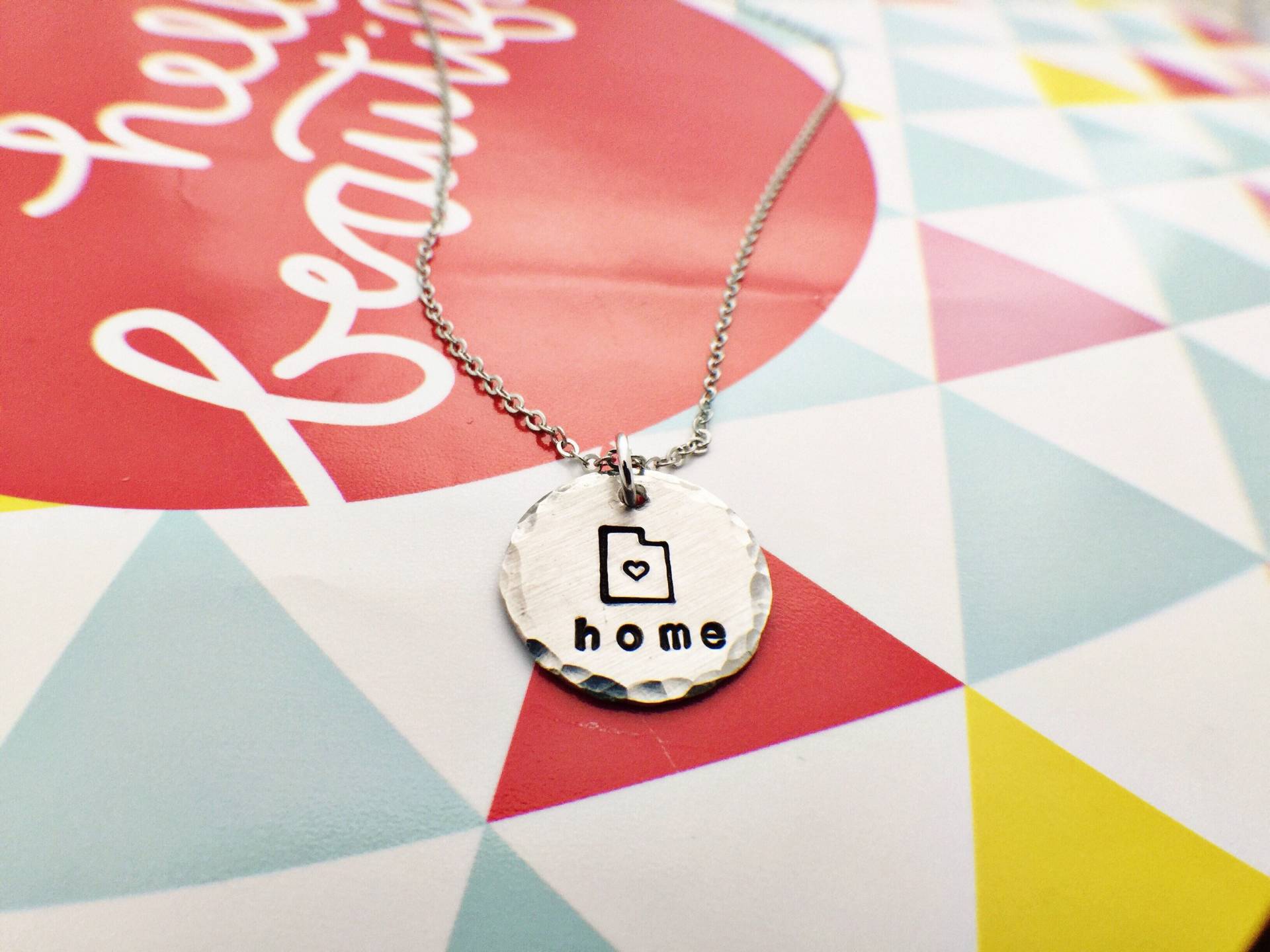 Home Halskette Home Halskette von JewelrybyJillyBean