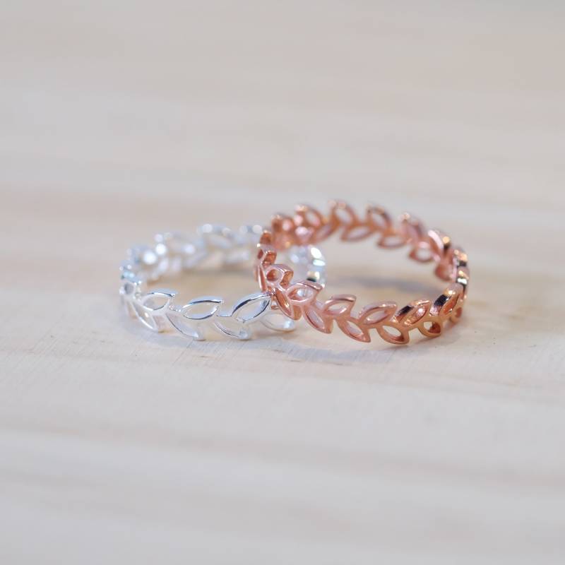 Echtsilber Olivenblatt Krönchenring Dünner Naturring, Glücksschmuck Echtsilber Olivenblatt Krönchenring Dünner Naturring, Glücksschmuck von JewelrybyPITK