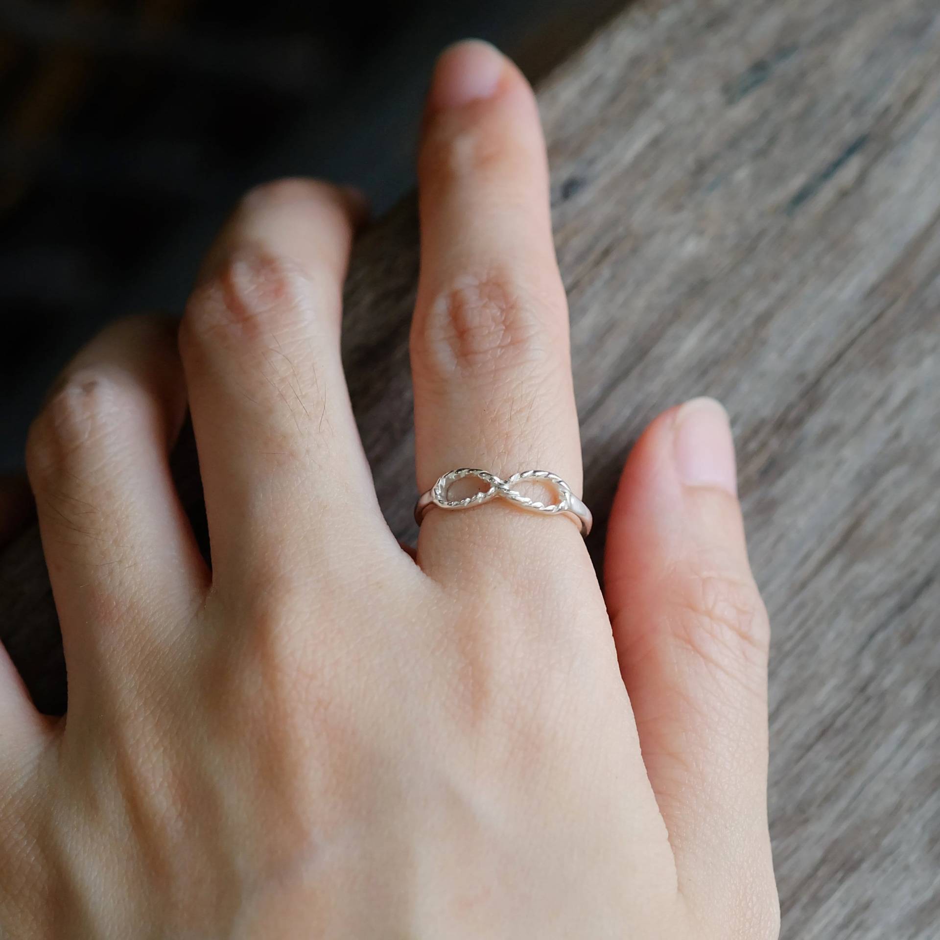 sterling Silber Infinity Ring Handgemachter Schmuck sterling Silber Infinity Ring Handgemachter Schmuck von JewelrybyPITK