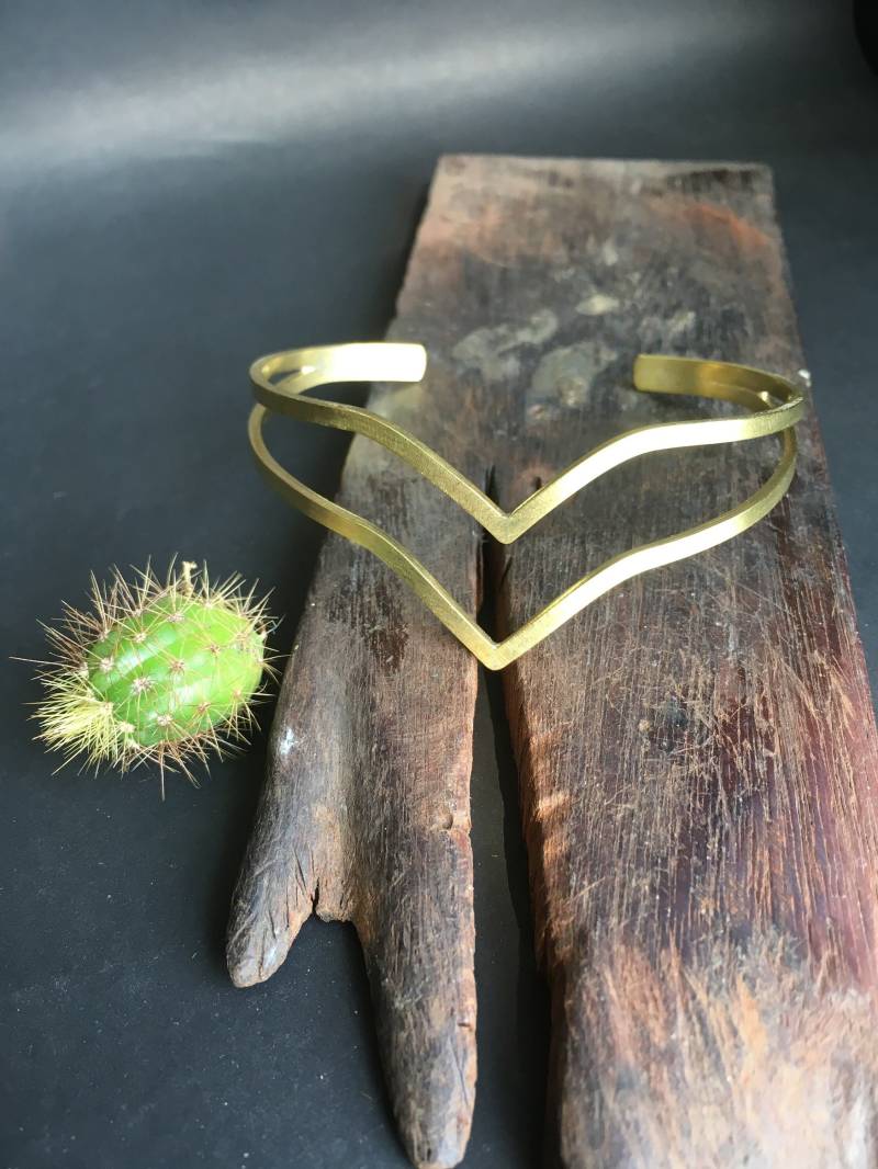Messing Handgelenk Manschette - Armband Doppel Dreieck Messing Handgelenk Manschette - Armband Doppel Dreieck von JewelrybyTjFluke