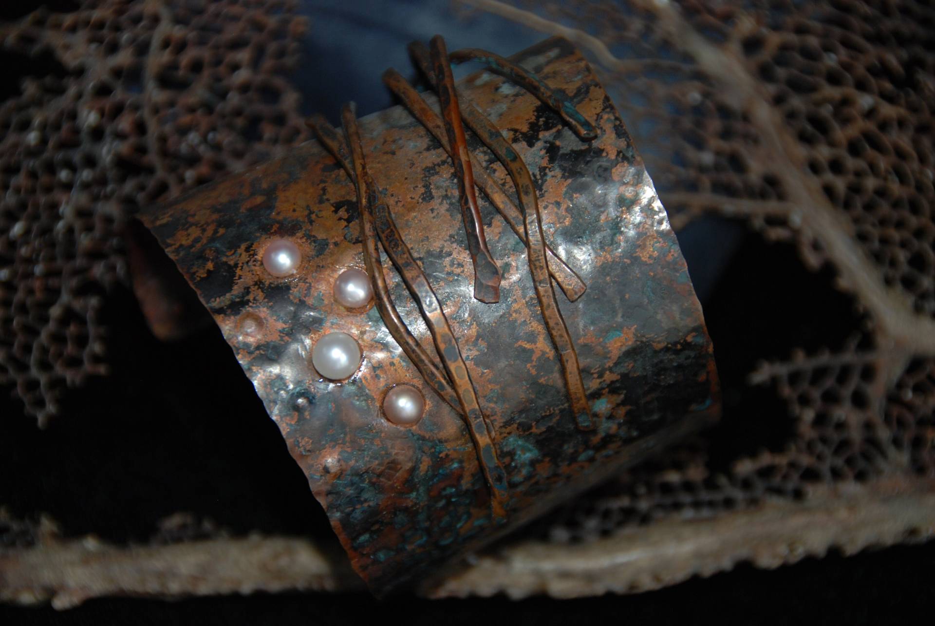 Gehämmerte Manschette Gehämmerte Manschette von Jewelrybyatabey
