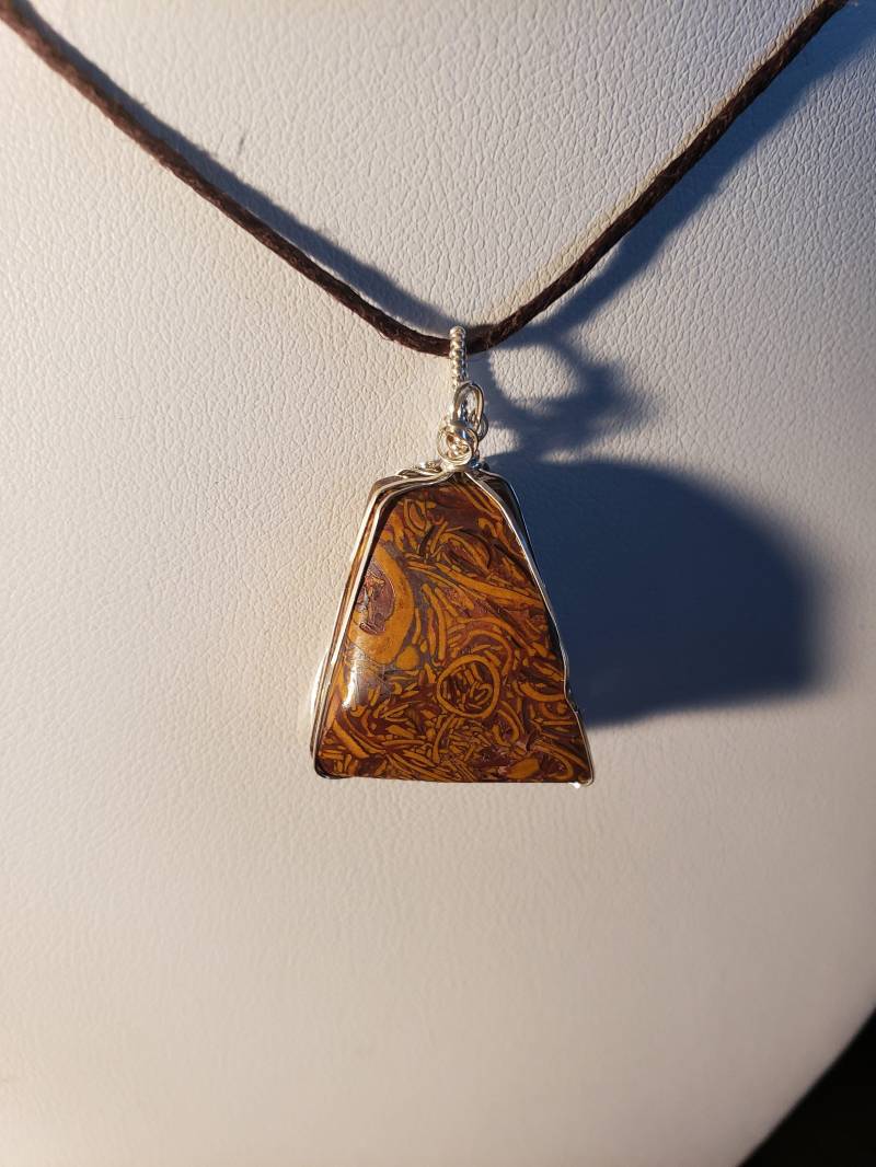 Narural Edelstein Schmuck Handgemachte Hand Sterling Silber Draht Gewickelt Benutzerdefinierte Sanskrit Jaspis Anhänger Und Ohrringe Set Narural Edelstein Schmuck Handgemachte Hand Sterling Silber Draht Gewickelt Benutzerdefinierte Sanskrit Jaspis Anhänger Und Ohrringe Set von JewelrydesignbyBruce
