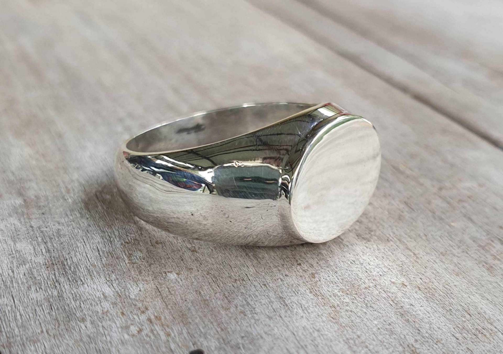 Siegelring, Ovales Oberteil, Ring, Massives Siegel, Sterlingsilber, Klobig, Handgefertigt, Boho, College-Ring, Leerer Schlichtes Silbernes Unisex von JewelrywitAttitude