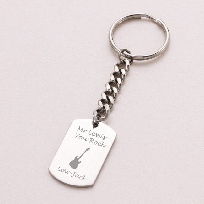 Dogtag Schlüsselanhänger, Personalisiert Mit Kostenloser Gravur. Geschenk Für Männliche Lehrer, Musiklehrer, Speziallehrer von Jewels4girls
