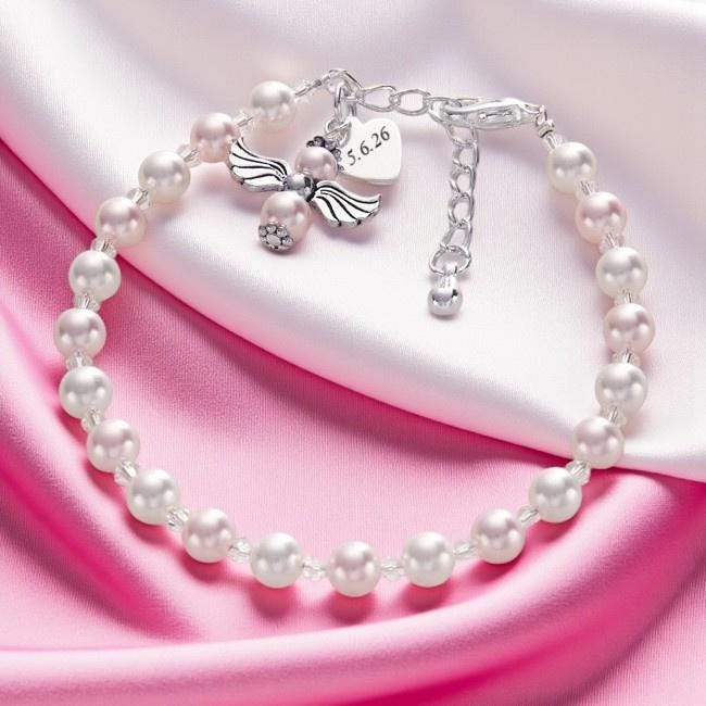 Für Einen Engel, Personalisiertes Trauerarmband Mit Gravur Herz, Baby Verlust Sympathie Geschenk. Beliebige Gravur. Hellrosa Perlen von Jewels4girls