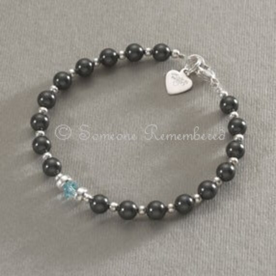 Hergestellt in Erinnerung Geburtsstein Armband. Erinnerungsschmuck. Gedenkarmband von Jewels4girls