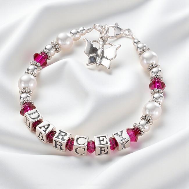 Mädchen Personalisierte Armband, Sterling Silber Und Perle Mit Wahl Von Birthstone Kristall Charme, Schmetterling, Teddy, Herz Oder Kreuz von Jewels4girls