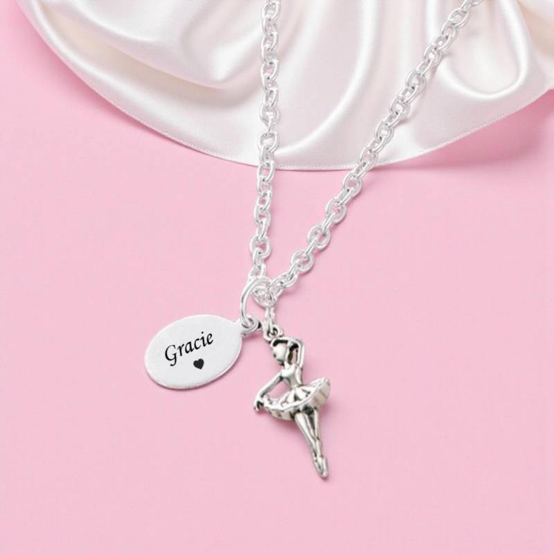 Personalisierte Ballerina-Halskette Mit Beliebiger Gravur Auf Einem .925 Sterling Silber-Anhänger. Geschenk Für Ein Mädchen Das Ballett Liebt von Jewels4girls