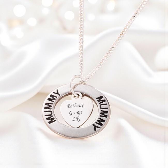 Personalisierte Halskette Mit Gravur Für Mama Oder Mama. Geschenk Muttertag, Mamas Geburtstag Usw von Jewels4girls