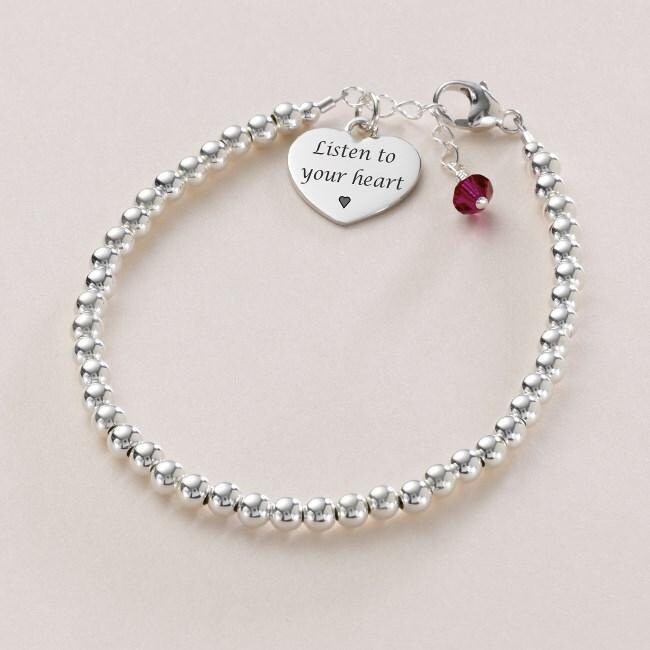 Personalisiertes Armband Mit Sterling Silber Beads, Graviertem Herz Und Geburtsstein Personalisiertes Armband Mit Sterling Silber Beads, Graviertem Herz Und Geburtsstein von Jewels4girls