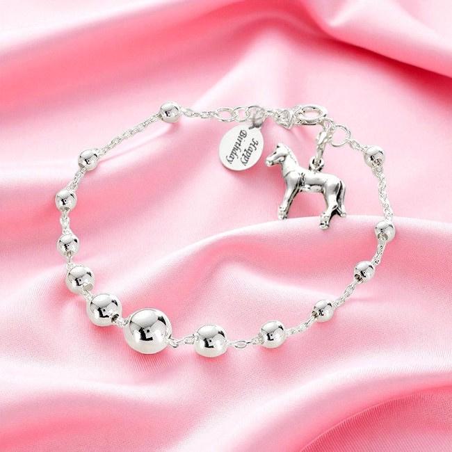 Personalisiertes Sterlingsilber-Perlenarmband Mit Pferdeanhänger Und Beliebiger Gravur, Geschenk Für Reiter, Pferdeliebhaber. Frau, Mädchen von Jewels4girls