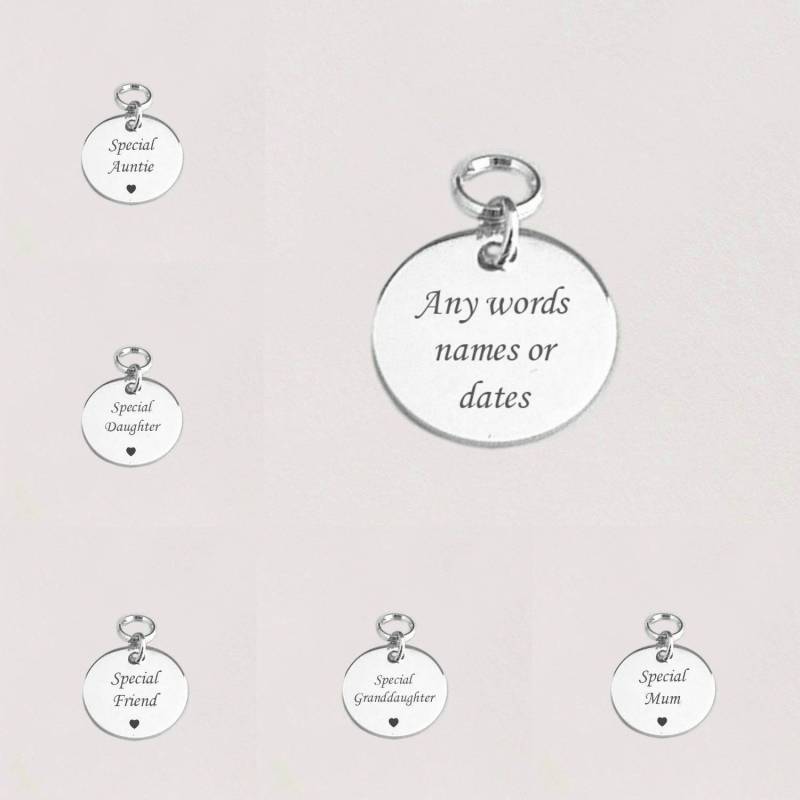 sterling Silber Schmuckanhänger Mit Gravur Auf Spaltring Runde Anhänger Gravur Für Mama, Tochter, Enkelin, Nichte, Patin von Jewels4girls