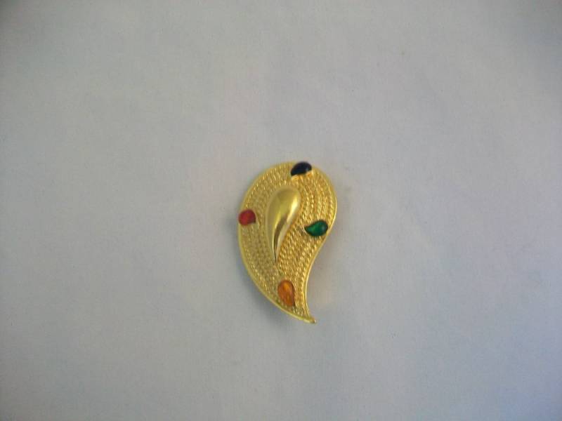 Vintage Teardrop Gold Ton Multi Farbe Perlen Pin Brosche Vintage Teardrop Gold Ton Multi Farbe Perlen Pin Brosche von JewelsAndToolsPlus