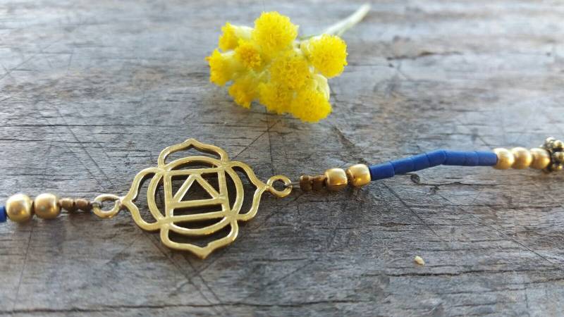 Messing-Chakra-Brasalet/Pulsera Latón Chakra von JewelsChandra