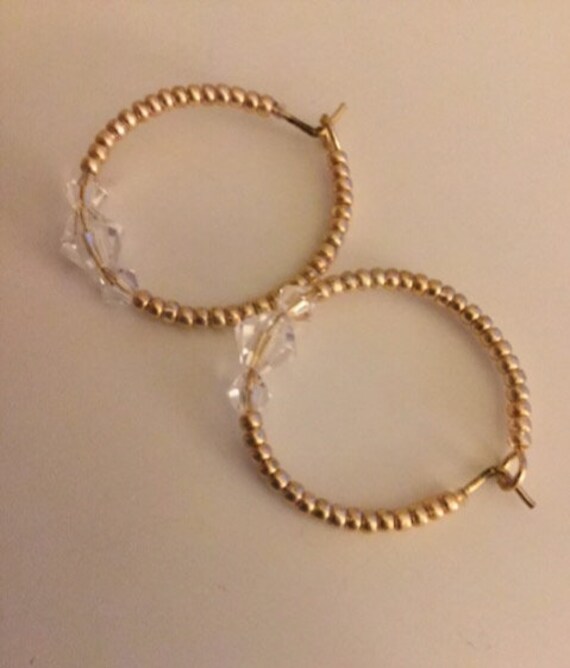 Champagner Goldfarbene Perlenreif Mit Edelsteinperle in Der Mitte Champagner Goldfarbene Perlenreif Mit Edelsteinperle in Der Mitte von JewelsDreamsDesign