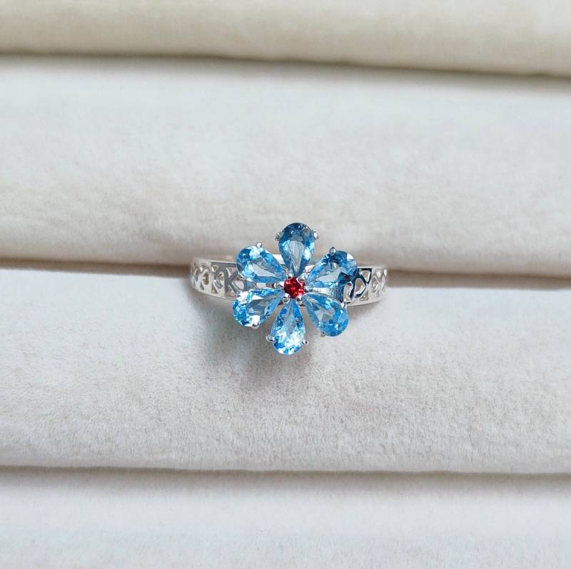 Aquamarin-Cluster-Ring, Aquamarin-Ring, 925Er Sterlingsilber-Ring, Aquamarin-Blumenring, Aquamarin-Ring Im Birnenschliff, Multi-Aquamarin-Ring von JewelsGalleryArt