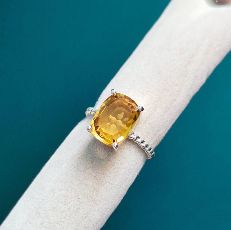 Citrin Schnitzereien Ring, 925 Sterling Silber Natürliche Geschnitzt Kissen Geschnitten November Birthstone Ring von JewelsGalleryArt
