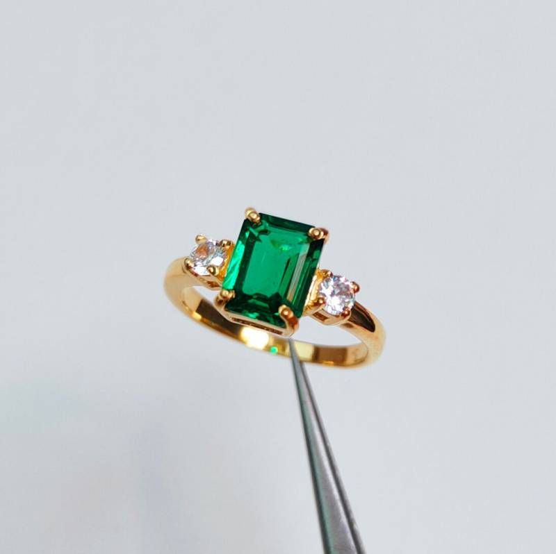 Lab Created Smaragd Ring, 925 Sterling Silber Octagon Cut Grüner Edelstein Verlobungsring von JewelsGalleryArt