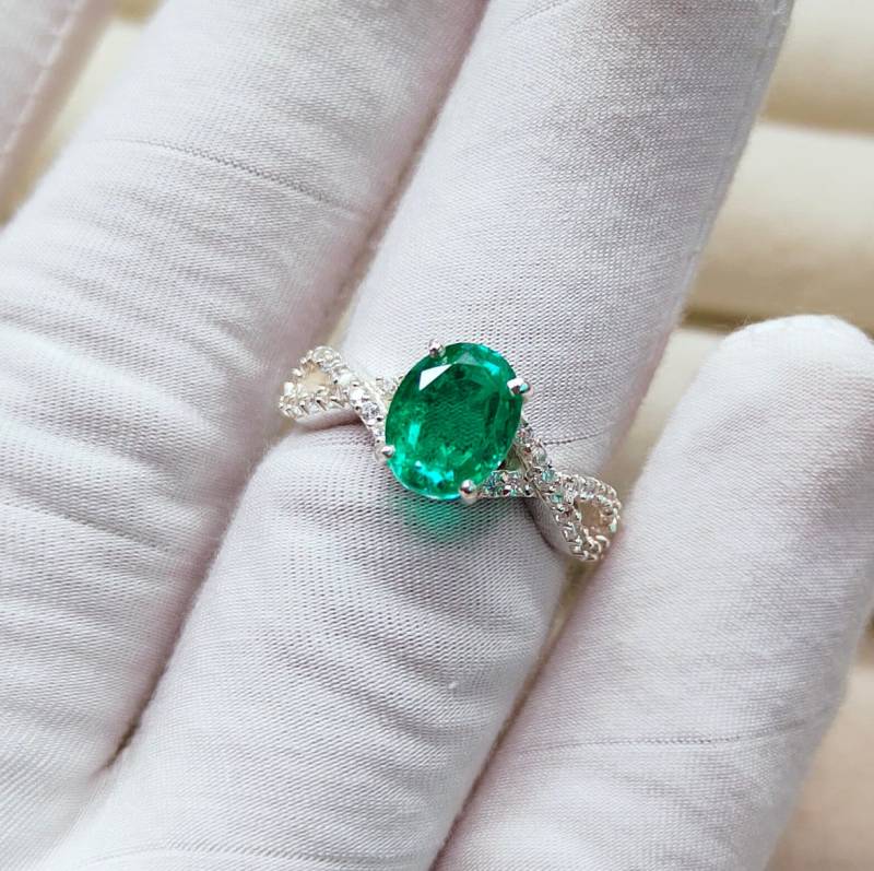 Lab Erstellt Smaragd Ring, Gleiche Wie Top Qualität Natürlichen Smaragd, Sterling Silber Oval Geschliffener Smaragd Verlobungsring, Ring Für Geschenk von JewelsGalleryArt