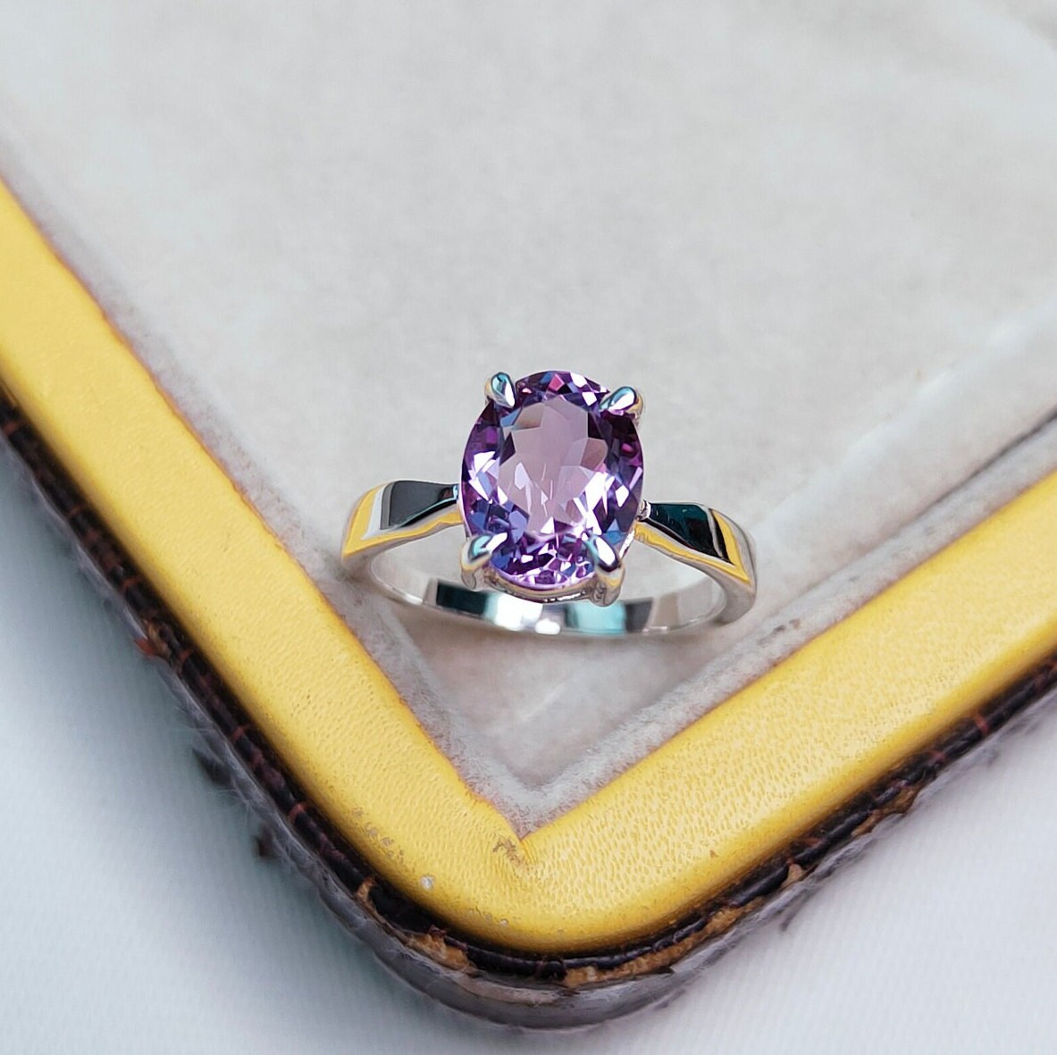 Rose De France Amethyst Ring 925 Sterling Silber Ring, Natürlicher Oval Geschliffener Pink Ehering von JewelsGalleryArt