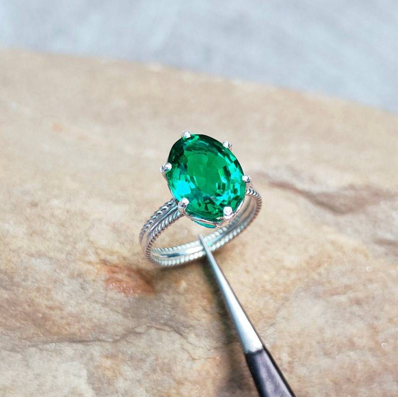 Smaragd Ring Sterling Silber Ring, Lab Created Oval Cut Created Emerald Großer Handgemachter Für Geschenk von JewelsGalleryArt