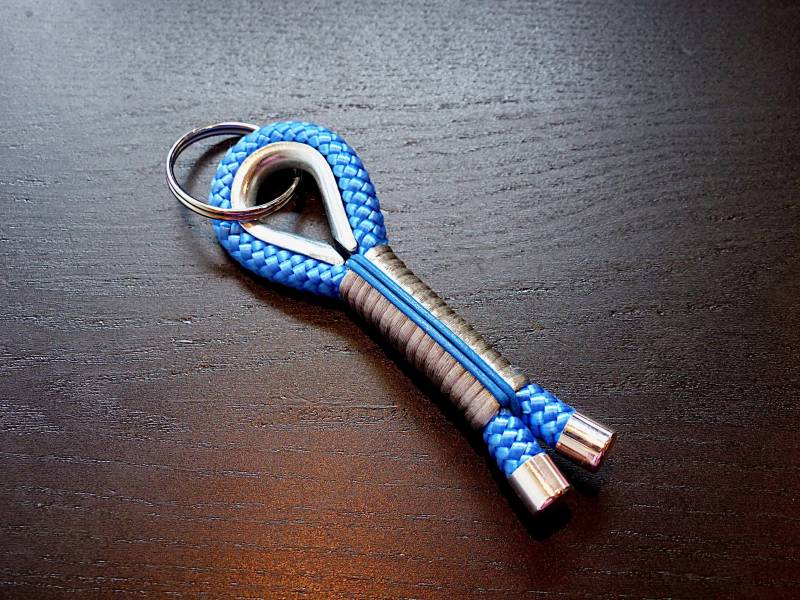 Tau-Schüsselanhänger Aus Ppm Kletterseile Mit Zweifarbiger Takelung Tau-Schüsselanhänger Aus Ppm Kletterseile Mit Zweifarbiger Takelung von JewelsNapfgerecht