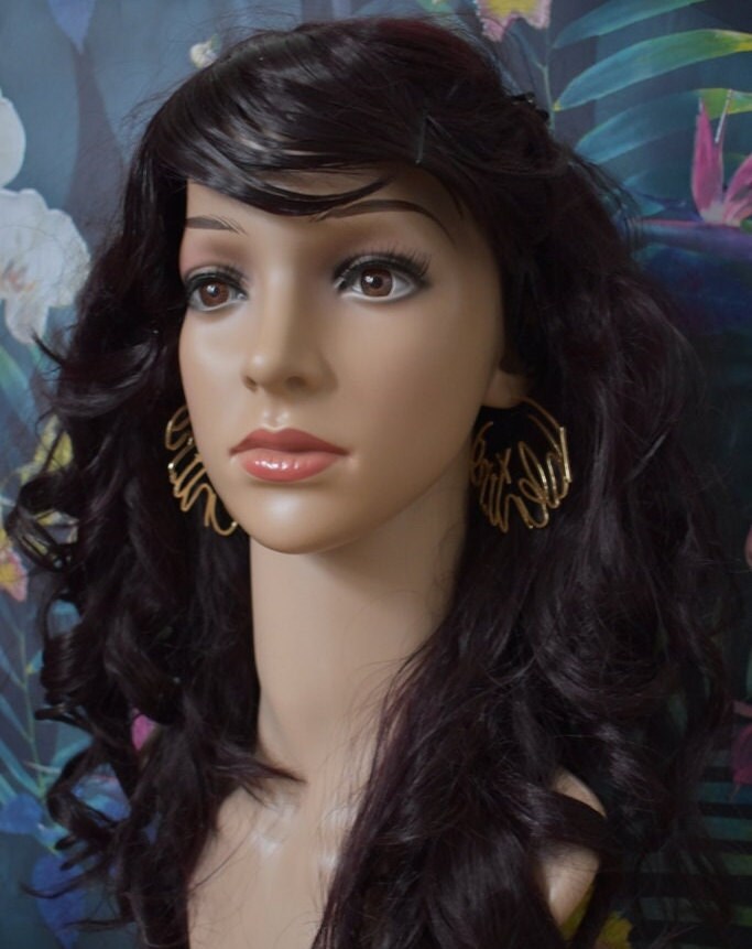 Atemberaubende Runway Gold Ton Statement Große Buchstaben Wörter Creolen Auffällig Schrulliges Design Selten Glamourösen Fashionista von JewelsOfAphrodite