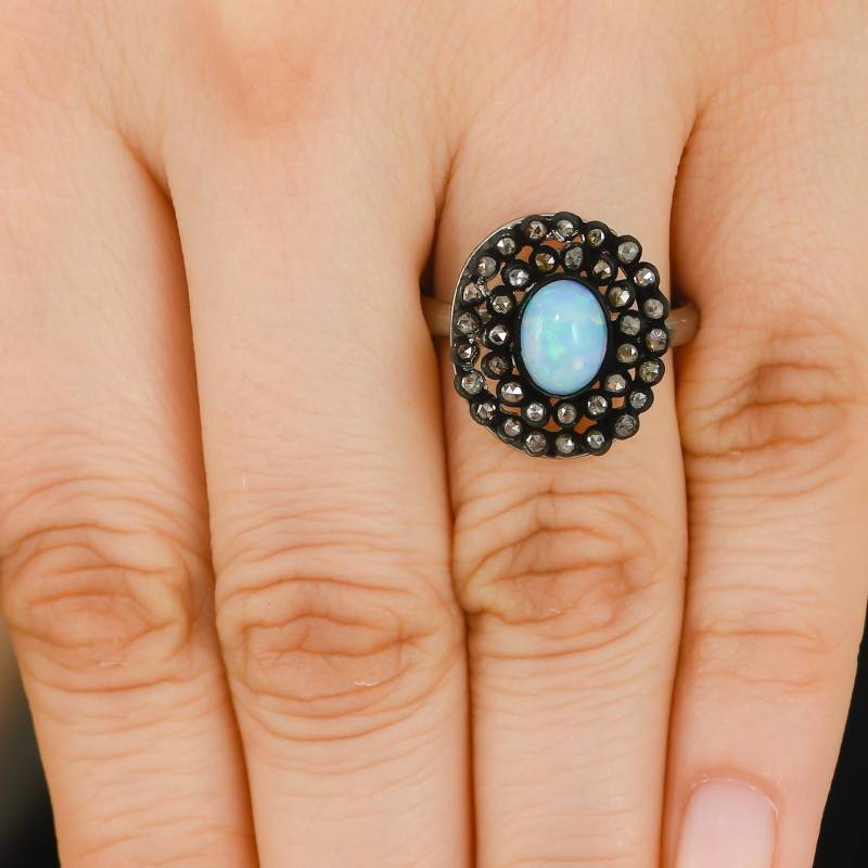 Diamant Im Rosenschliff & Opal Oxidierter Sterlingsilber-Ring von JewelsOfRoyals