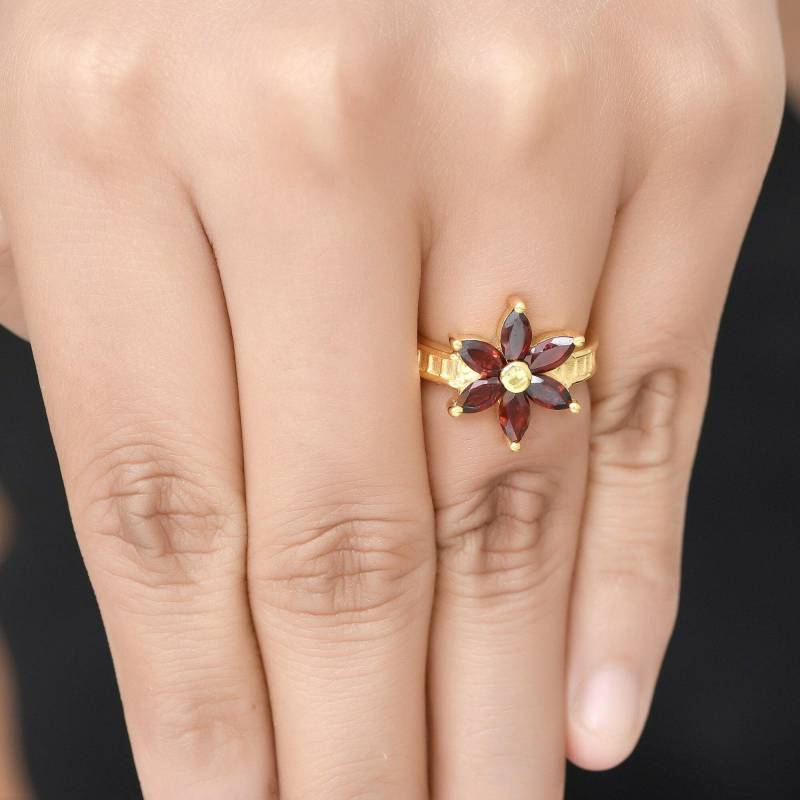 Granat Gold Vermeil Über Sterling Silber Ring von JewelsOfRoyals