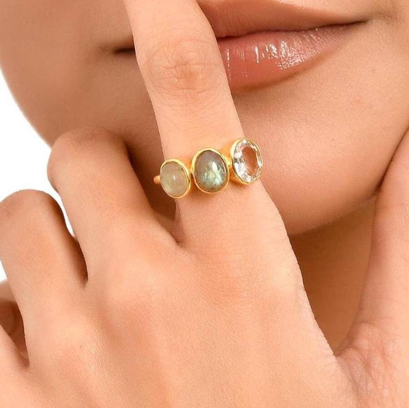 Weißer Topas & Labradorit Gold Vermeil Sterling Silber Ring von JewelsOfRoyals