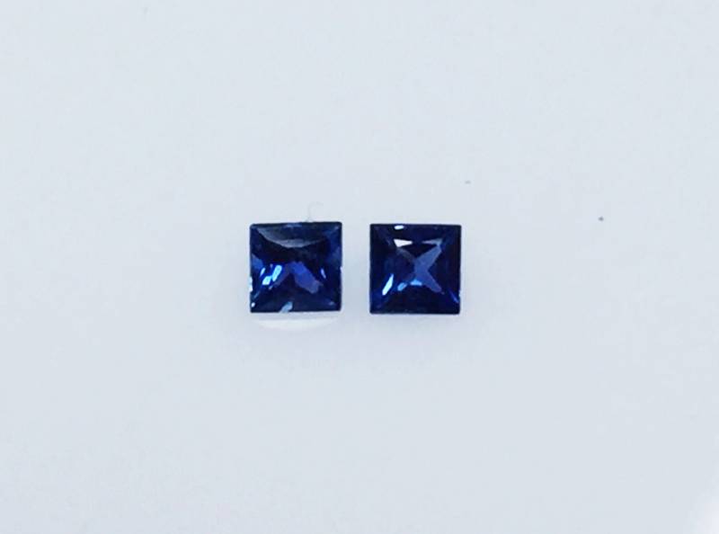 Aaa Qualität Thai Blau Saphir Quadrat Paar 2mm von JewelsOn47th