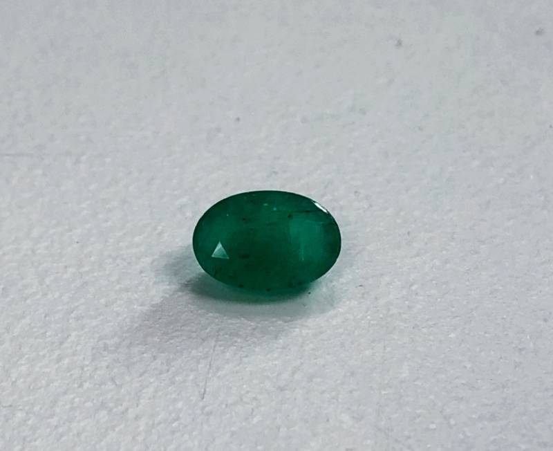 Brasilien Smaragd Oval 6x4mm Einzelstein von JewelsOn47th
