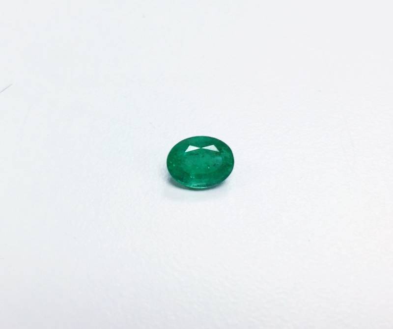 Sambia Smaragd Oval 8x6mm Sambia Smaragd Oval 8x6mm von JewelsOn47th