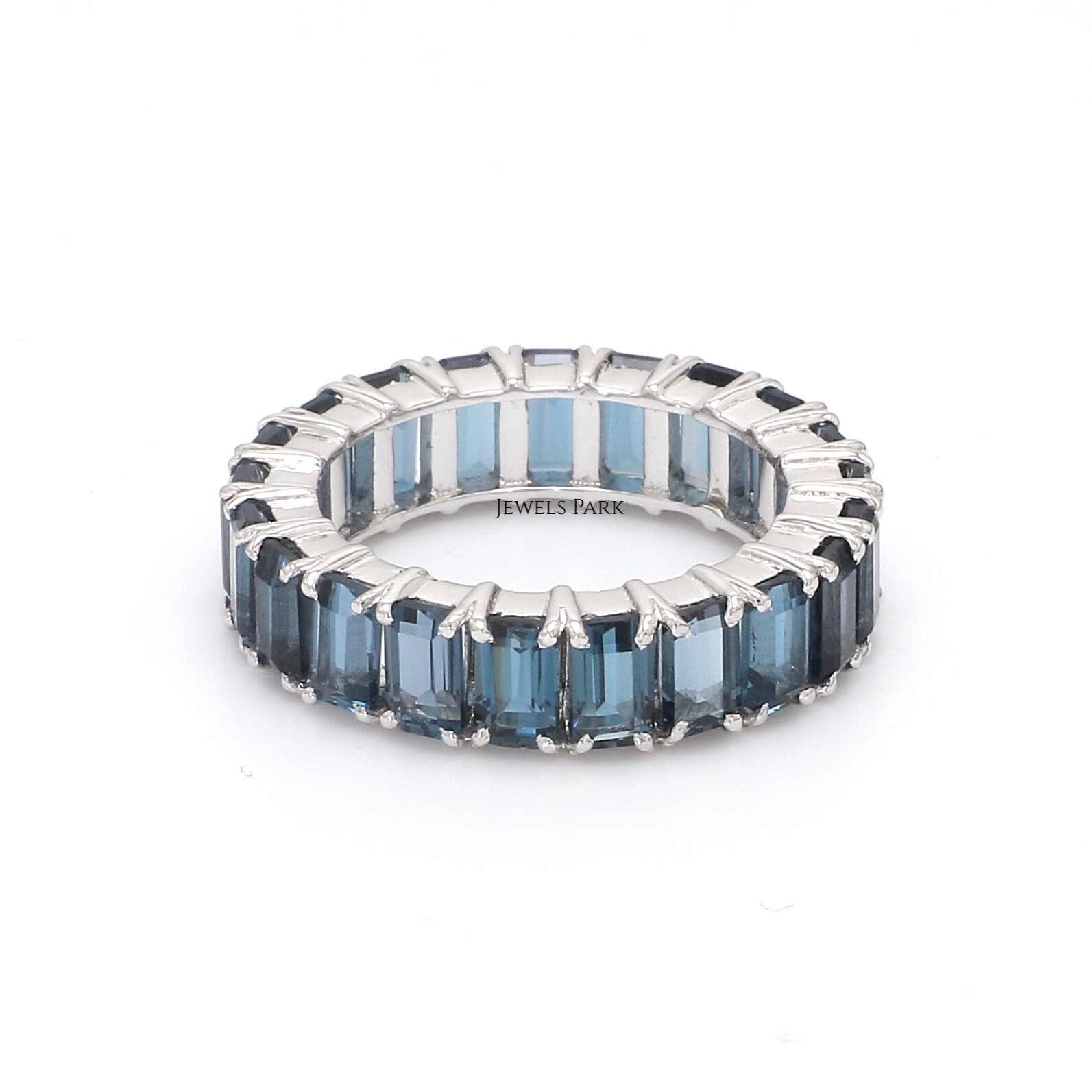 London Blautopas Smaragd Cut Eternity Bandring 14K Gold | Natürliche 5x3mm Lupenreine Blue Topas Ring Geschnittene von JewelsPark