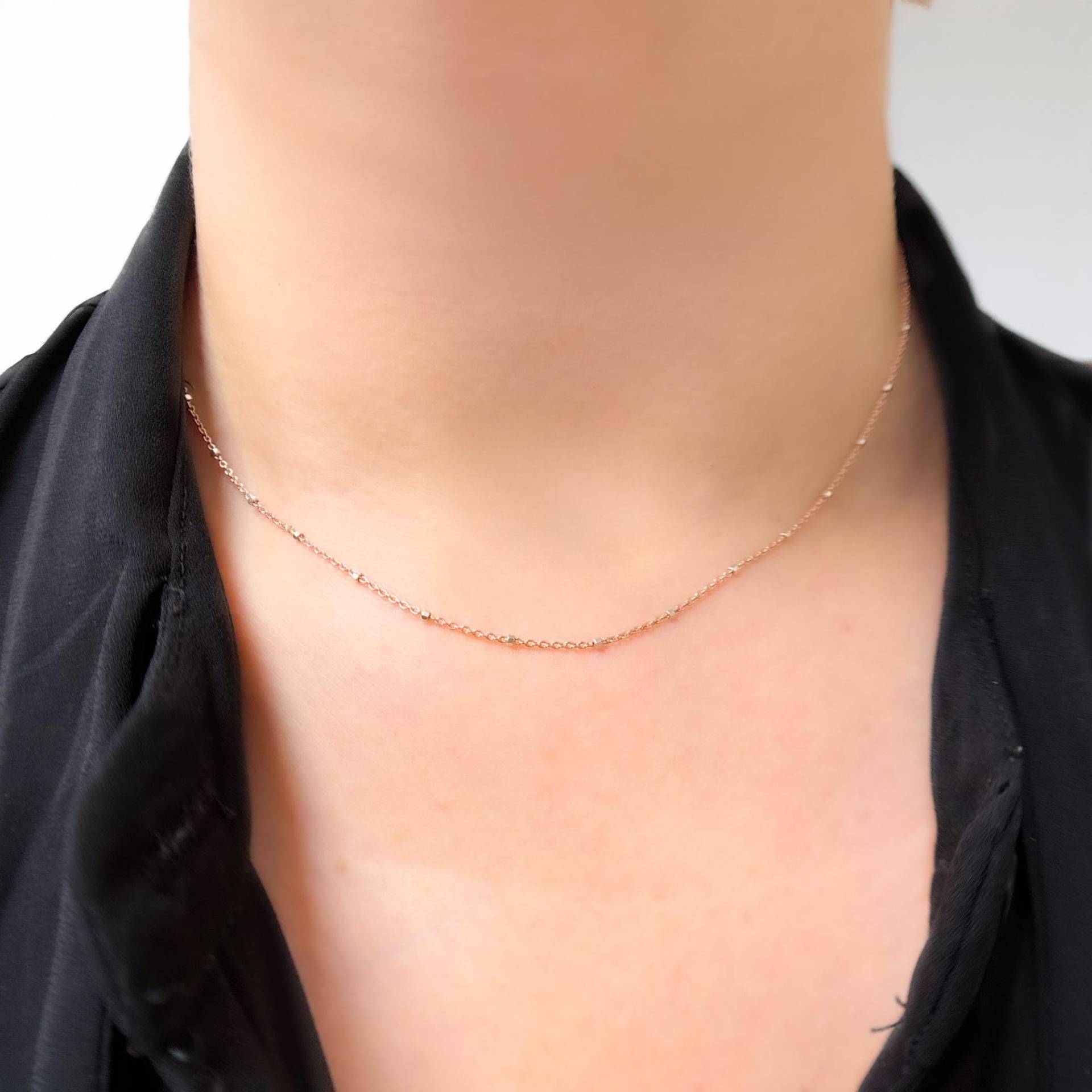 925 Sterling Silber Rose Satelliten Kette Mit Würfel, Frauen Zierliche Halskette, Runde Silber. Z36Rgp 925 Sterling Silber Rose Satelliten Kette Mit Würfel, Frauen Zierliche Halskette, Runde Silber. Z36Rgp von Jewelsandchains