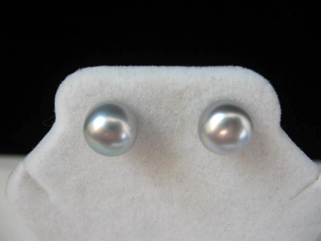 Echt Silber Grau Süßwasser Perle Ohrstecker 8-8, 5 Mm Echt Silber Grau Süßwasser Perle Ohrstecker 8-8, 5 Mm von JewelsbyKitty