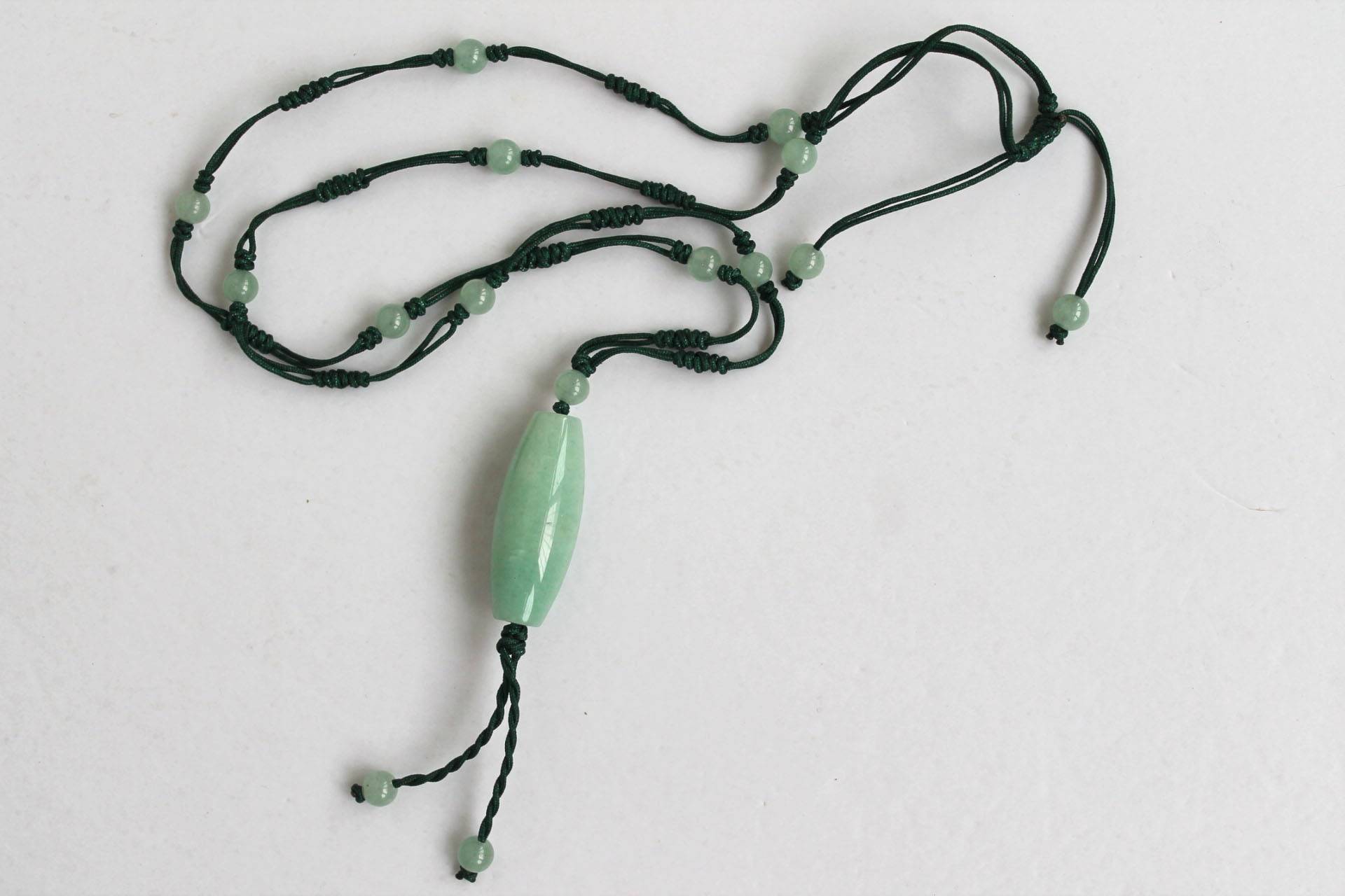 Lange Verstellbare Aventurin Fass Halskette Lange Verstellbare Aventurin Fass Halskette von JewelsbyKitty