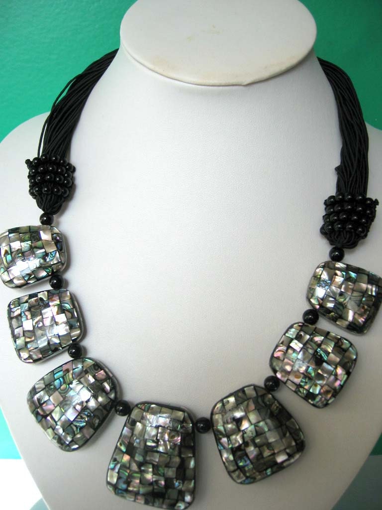 Super Kette - Quilt Abalone, Schwarzer Achat Super Kette - Quilt Abalone, Schwarzer Achat von JewelsbyKitty