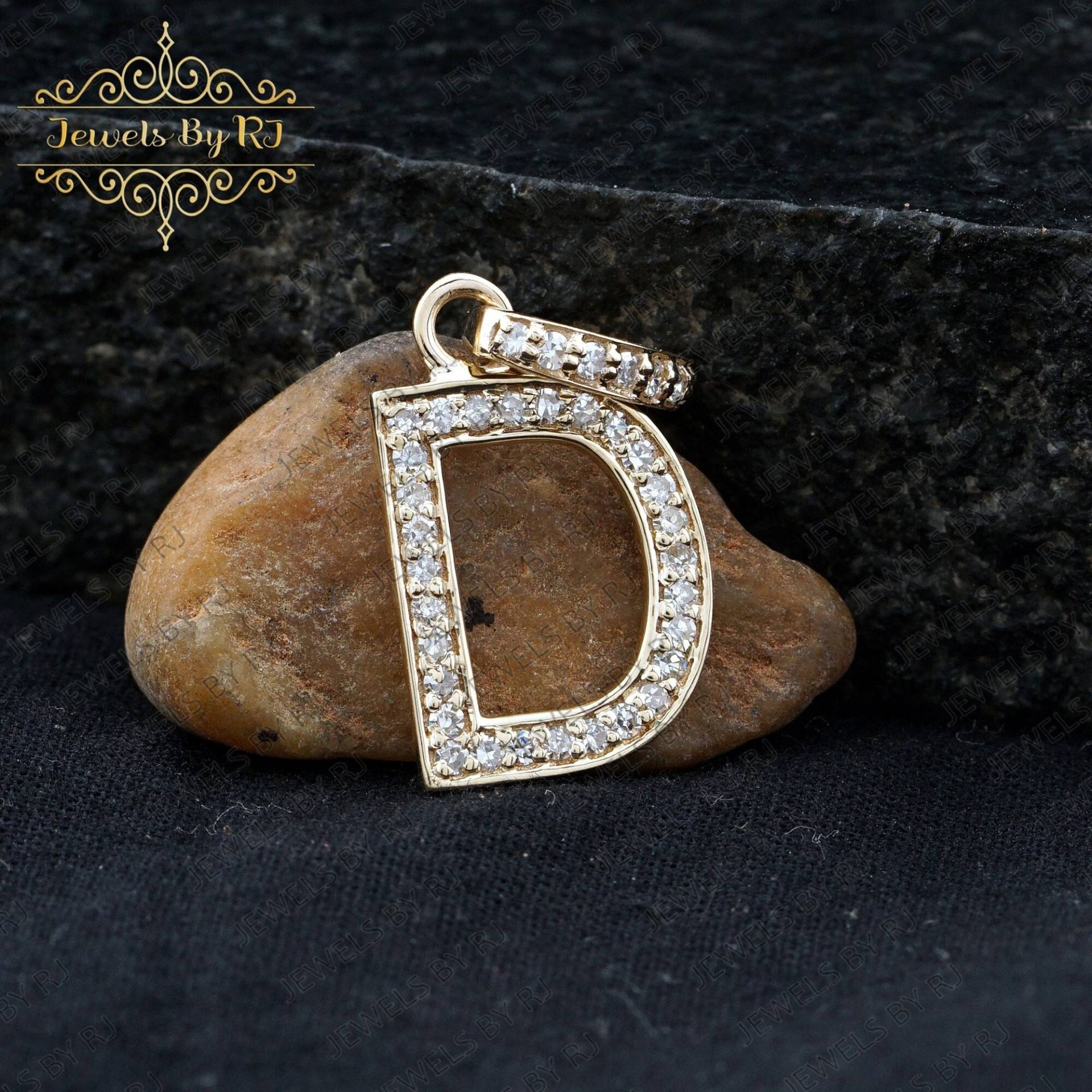 14K Weißer Diamant D Initial Anhänger, 14K Massivgold Gold von JewelsbyRJ