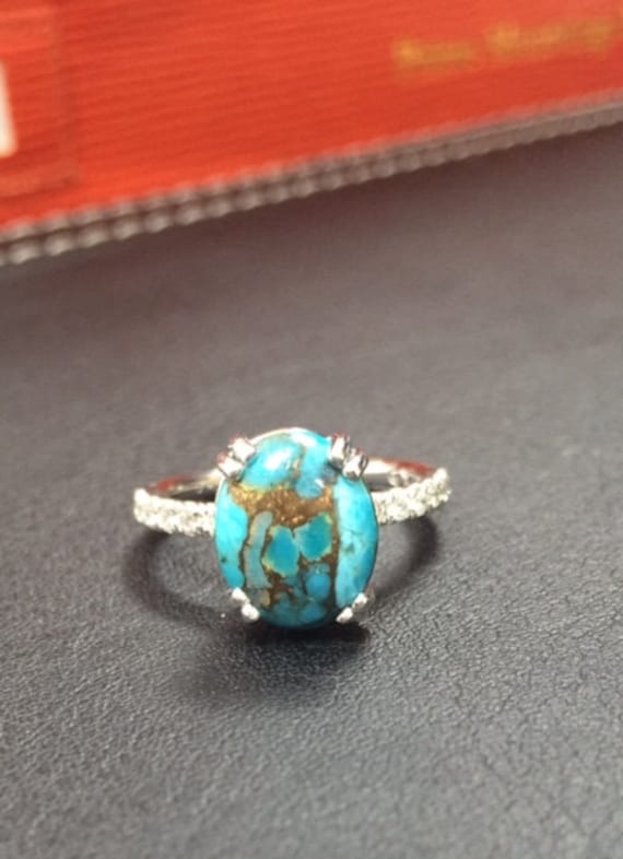 Wunderschöner Und Sehr Einzigartiger Türkis Diamant Ring Mit Individueller Gravur von Jewelsdot