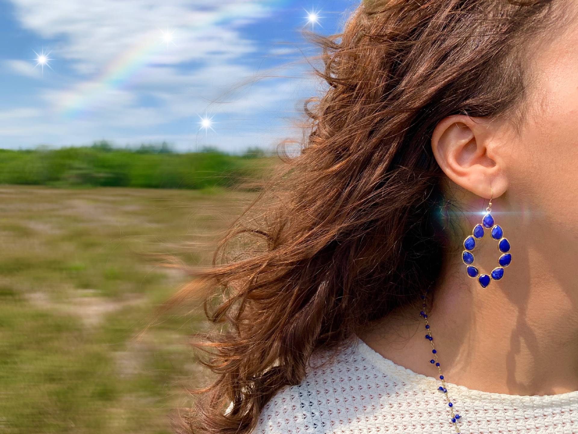 Blauer Saphir Ohrhänger, Sommer Ohrring, Tröpfchen Prisma Zierliche Ohrringe, Boho Geschenk Für Brautjungfer von Jewelsmilano