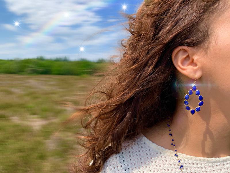 Blauer Saphir Ohrhänger, Sommer Ohrring, Tröpfchen Prisma Zierliche Ohrringe, Boho Geschenk Für Brautjungfer von Jewelsmilano